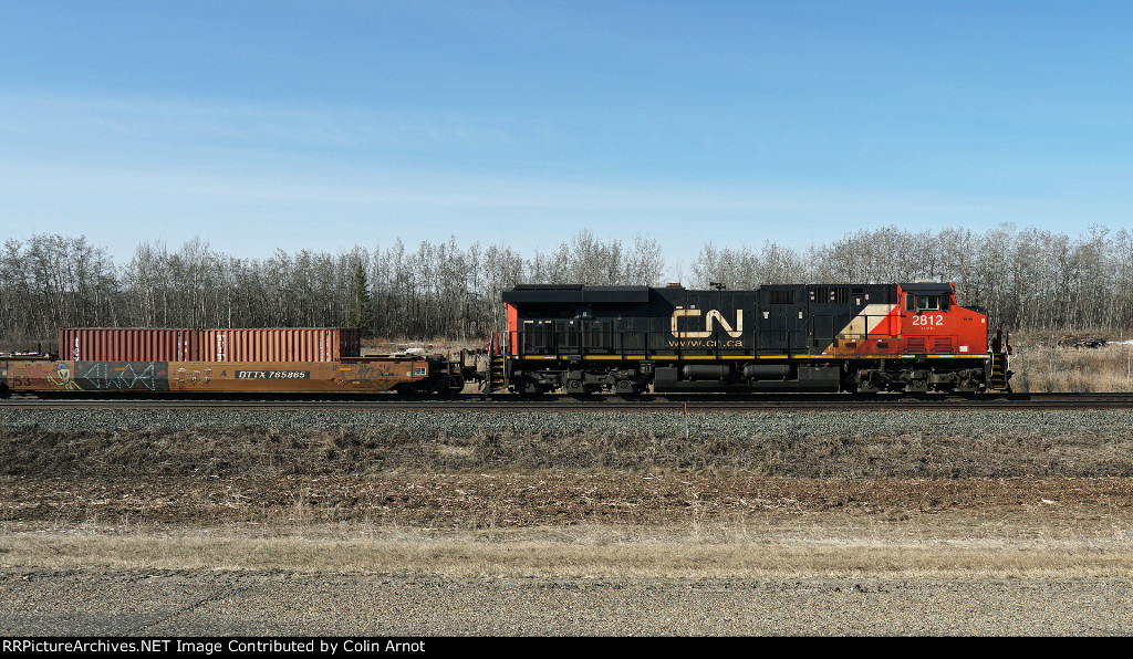 CN 2812